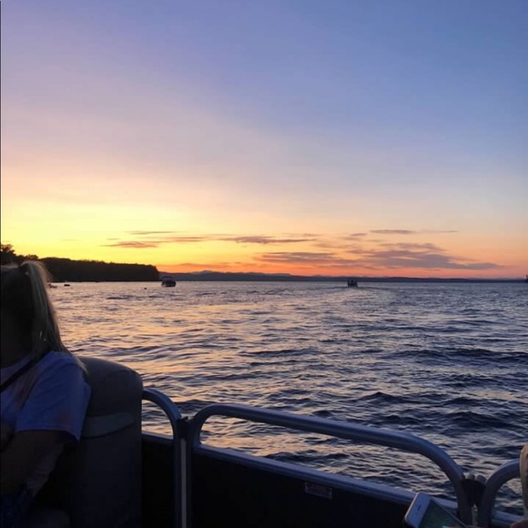 Meet your Posher, Stephanie - Picture 1 of 1